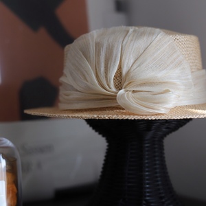 Earthtone“面纱”天然宝草+细麻纱！法式平顶草帽 手工优雅花瓣