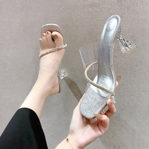 2024夏季新款银色一字带透明水钻凉鞋女性感粗跟水晶跟凉拖鞋外穿