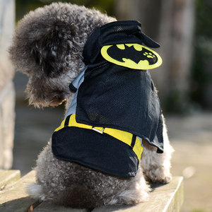 狗狗衣服薄款夏装防晒透气宠物夏季网格背心卡通米奇蝙蝠变身装