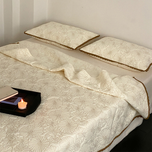 法式全棉绗缝床盖三件套精致花边素色花卉双面可用夹棉加厚可水洗