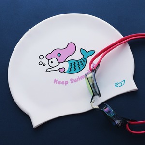 韩国SD7硅胶防水泳帽男女成人儿童游泳帽代购卡通大号护耳泳帽