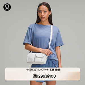 Multi-Pocket 多口袋设计斜挎包丨lululemon丨LU9BJ8S