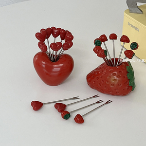 水果叉不锈钢草莓造型家用客厅儿童可爱水果签蛋糕零食小叉子卡通