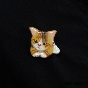 日本代购 匠人手工 猫咪头像胸针 黄色小奶猫 可爱 陶制 毛衣 别