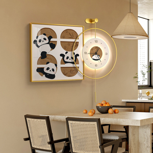 饭团熊猫装饰画餐厅挂钟现代简约客厅走廊过道电视背景墙灯光挂画