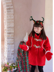 女童圣诞冬季2022新款外套带手套喜庆加绒加厚鹿皮外套女