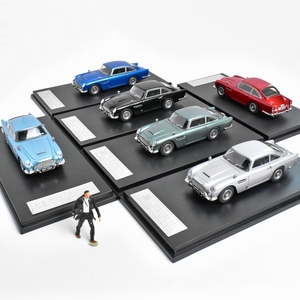 DCM 1:64 阿斯顿马丁 Aston Martin DB5 人偶版 合金汽车模型