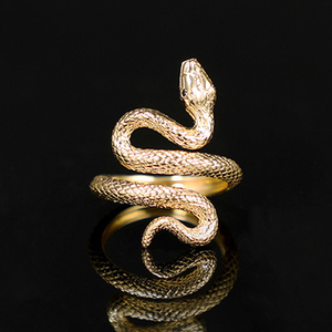 灵蛇形戒指18K黄金指环 手工钻石红蓝宝石蛇戒意大利工艺珠宝定制
