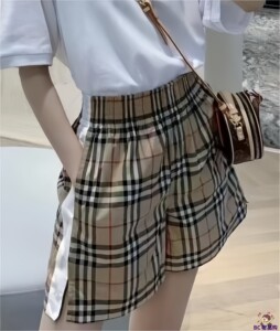 Burberry/巴宝莉 新款经典格纹格子抽绳短裤男沙滩裤休闲五分裤女