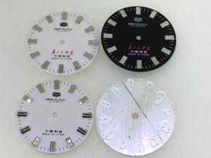 手表字面天津海鸥表盘装老海鸥ST5机芯为人民服务直径29.5mm