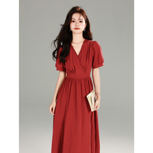 宿本【红玫瑰】法式连衣裙2024年夏季新款红色收腰V领中长款裙子