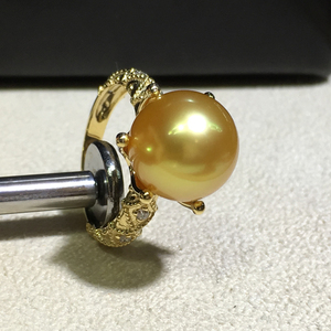 浓金色南洋金珠戒指强光正圆10-11mm海水珍珠指环18k金锆石镶嵌