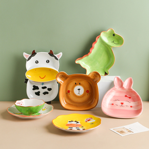 可爱卡通家用陶瓷餐具萌趣儿童碗创意宝宝分格餐盘组合碗碟套装