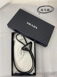 【现货】Prada/普拉达 黑色 三角铭牌 字母logo 领结 领带