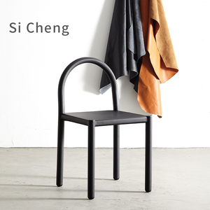 北欧极简真皮马鞍餐椅设计师黑色侘寂风中古法式复古铁艺创意椅子
