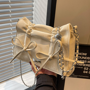 白色包包女式斜挎包2024新款夏天大容量高级感小众设计甜美腋下包