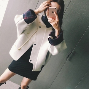 [转卖]韩版学生宽松加厚羊毛呢外套格子袖口短款夹克女20…短