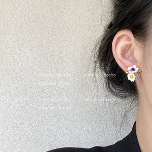 chocho/韩国复古珐琅花朵耳环不对称小众设计感耳钉耳饰925银针
