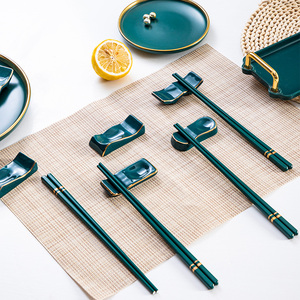 陶瓷筷子卫生不发霉家用高档轻奢防滑耐高温骨瓷网红绿色金边筷子