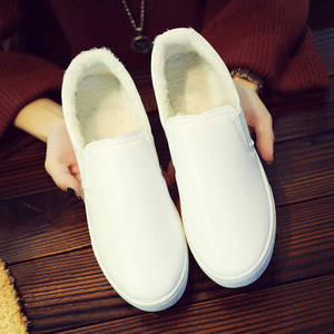 秋冬季小白鞋女棉鞋韩版学生懒人鞋平底皮面一脚蹬女鞋白色护士鞋