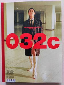 现货《032c》44# WINTER 2023 德国版 时尚人物创意摄影杂志