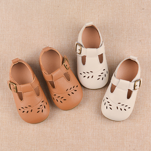 宝宝鞋子女婴儿学步鞋1-5周岁圆头女童公主鞋镂空皮鞋软底小童鞋
