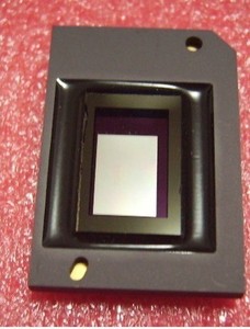 高价回收 投影机DMD芯片/液晶片/镜头/色轮/ 明基/宏基投影仪配件