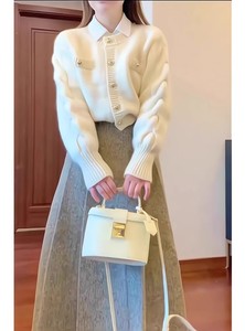 韩剧穿搭三件套装奶fufu毛衣外套慵懒风百褶裙子深冬装搭配一整套