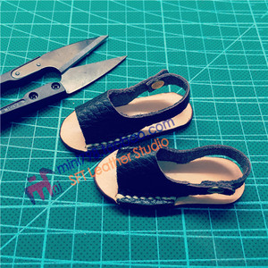 手工皮革 皮具版型 DIY钥匙扣图纸 纸样 QW-115 小拖鞋挂件版型