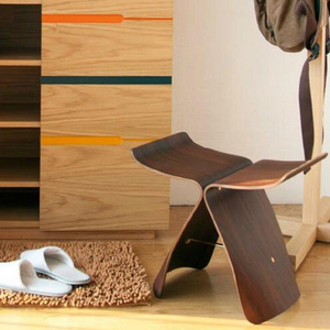 北欧实木折叠凳换鞋凳木质小板凳家用挂墙折凳子户外创意蝴蝶椅子