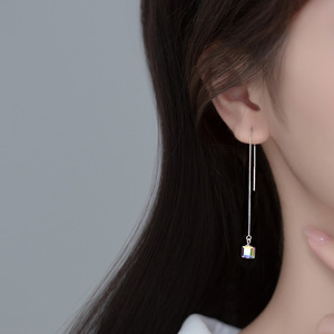 S925纯银方糖耳线女甜美可爱简约气质短款小清新耳坠小众设计耳饰