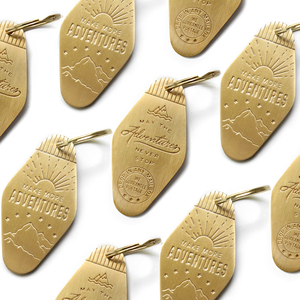 BULLPIG冒险系列美式复古纯铜汽车旅馆钥匙扣阿美咔叽钥匙牌挂饰