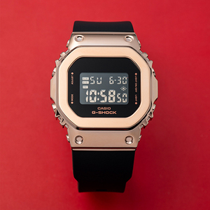 卡西欧40周年限定 G-SHOCK限定金属小方块手表女 GM-S5600 GM5600