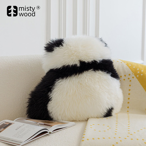 熊猫花花背影可爱抱枕真羊毛靠垫沙发客厅坐垫生日搬家情人节礼物