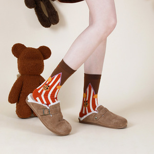 原创个性条纹小棕熊中筒袜男女可爱卡通漫画新款棉袜子女潮袜长袜