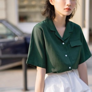 2024夏复古新款小清新可爱独特设计口袋高级面料衬衫绿色JK上衣女