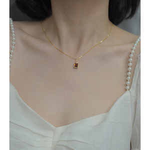 hzyeyuan红锆石吊坠项链925银锁骨链复古高级法式饰品礼物女10675