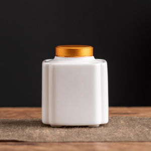 羊脂玉瓷茶叶罐家用白色存茶罐储物罐轻奢高档德化白瓷密封存储罐