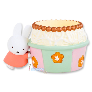 日本代购 miffy米菲兔马卡龙蛋糕树脂首饰盒小物收纳盒桌面摆件