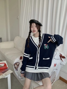 DBWINLAB 韩式学院风条纹针织开衫v领毛衣国潮男女情侣街头外套