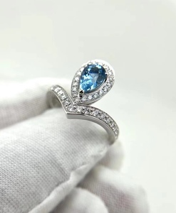 18k白金海蓝宝钻石戒指60分海蓝宝水滴形钻石戒指