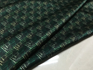 墨绿色底菱形格子图案数码喷绘桑蚕丝面料19姆米弹力真丝绸缎布料