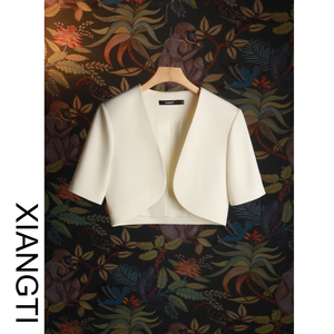 XT西装外套女2024新款夏秋季小个子休闲短款温柔风韩版短袖奶白色