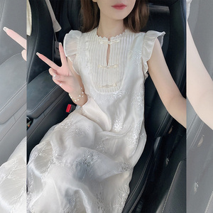 新中式国风白色刺绣小飞袖连衣裙女夏季裙子小个子小白裙雪纺长裙