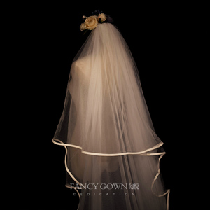 幻悦-新款双层盖头米白色简约缎面滚边带发梳长款拖地新娘头纱