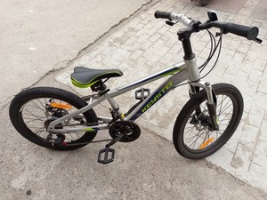 山地新款自行车成人男人变速车20寸跑车赛车青少年单车5-12岁儿童