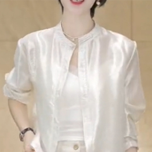 中国风女装春夏季新中式盘扣禅意上衣衬衫绸缎丝滑舒适米白色上衣