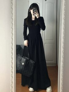 黑色拖地长裙女秋冬高级感显瘦气质内搭长袖连衣裙子到脚踝超长款