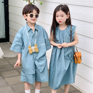 儿童洋气韩国兄妹装夏款男童宽松字母衬衫短裤套装女童无袖连衣裙