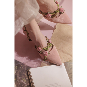 【椿】巴黎野玫瑰4.5/原创复古花朵藤蔓尖头中空细跟高跟鞋仙女风